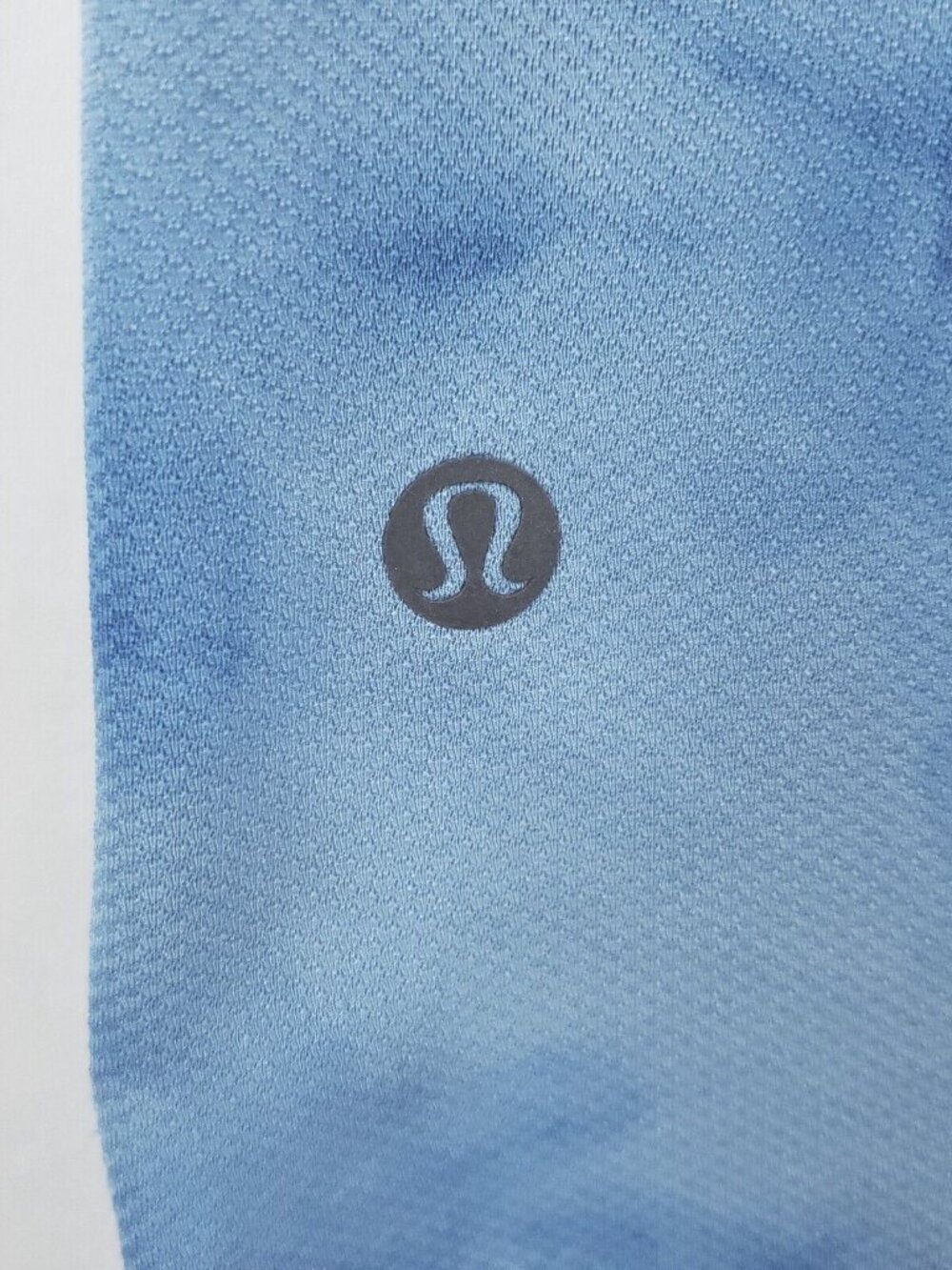 Lululemon Shirt Mens Medium Blue Tie Dye Stretch Short Sleeve Crew Neck - Picture 7 of 9